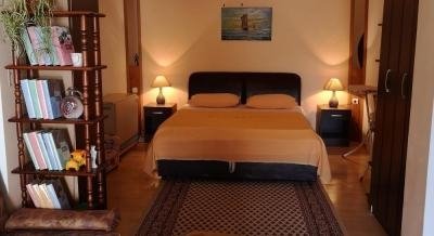 Studio apartment and room for rent, private accommodation in city Igalo, Montenegro